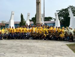 DPD Partai Golkar Sumsel Bersama Partai Golkar Palembang Peringati HUT Ke-61 dengan Ziarah ke Makam Pahlawan